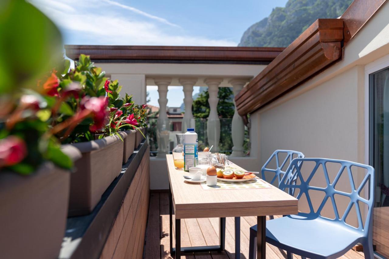 Lillil - Popping Holiday Riva del Garda Exteriör bild